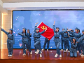 举行红色诗歌朗诵大赛